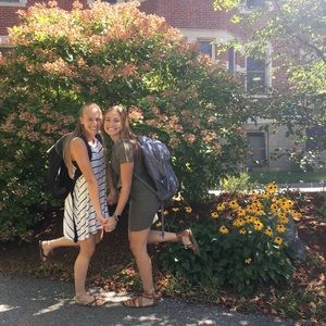 Meet your Posher, Abby